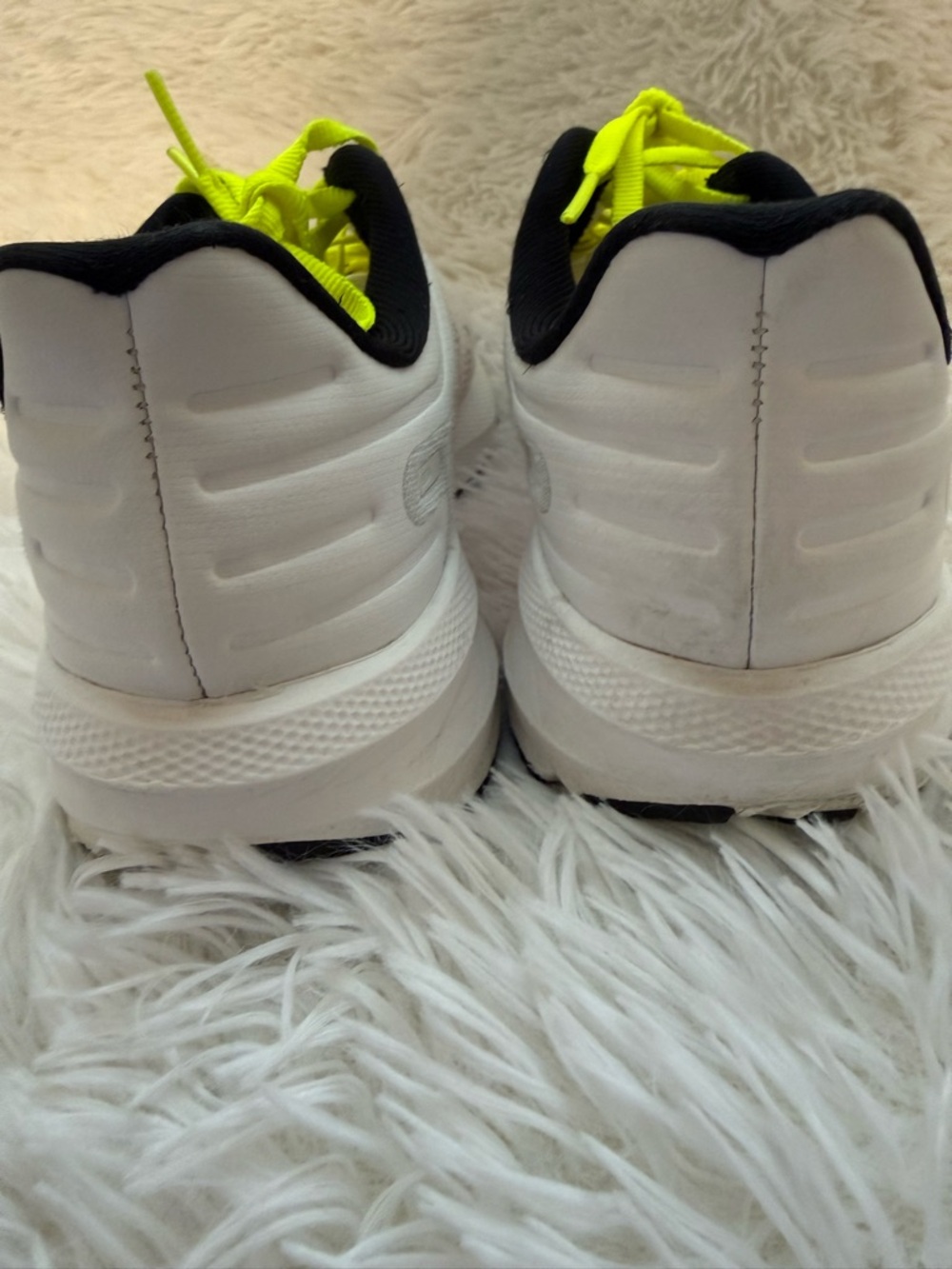 Brooks White Running Shoes with Neon Yellow Laces and Pink Accents - Picture 4 of 6